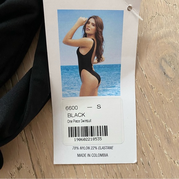 2/$15 🍍 NWT Mapele Black One Piece Swimsuit - Picture 2 of 9